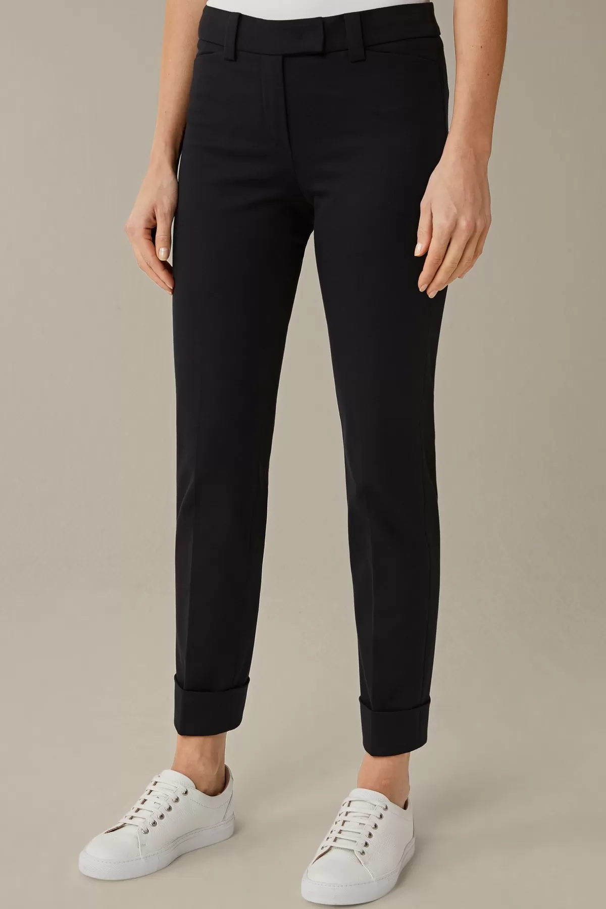 Discount Baumwoll-Bi-Stretch-Chino Mit Umschlag In Damen Hosen & Jeans