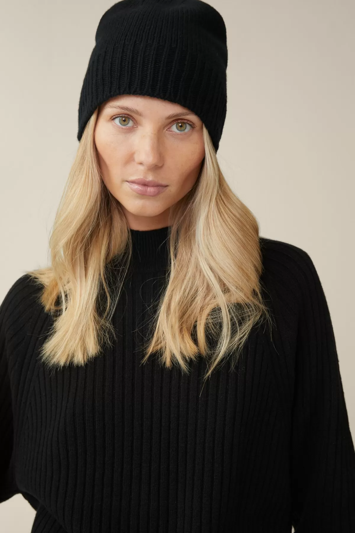Hot Cashmere-Mutze In Damen Mutzen & Schals