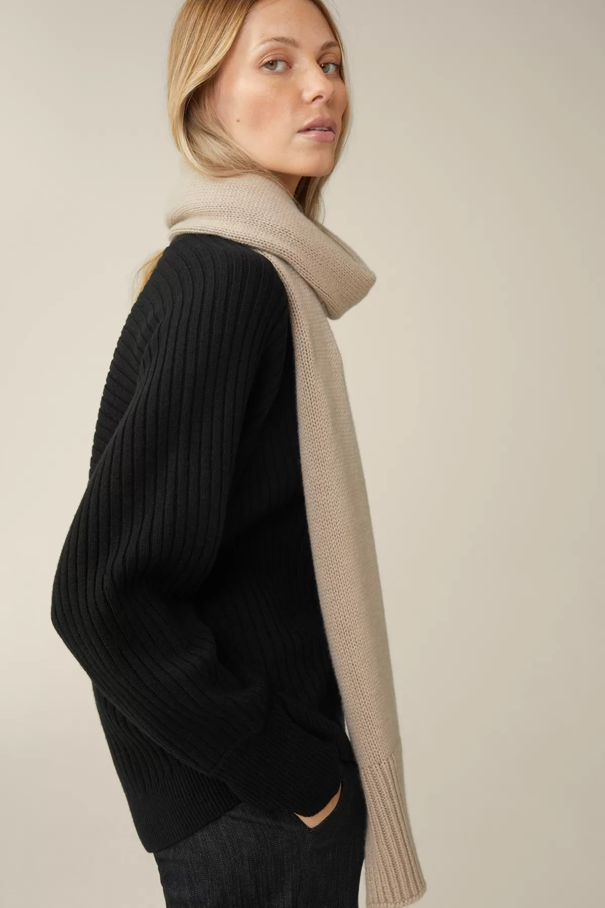 Store Cashmere-Schal In Damen Mutzen & Schals