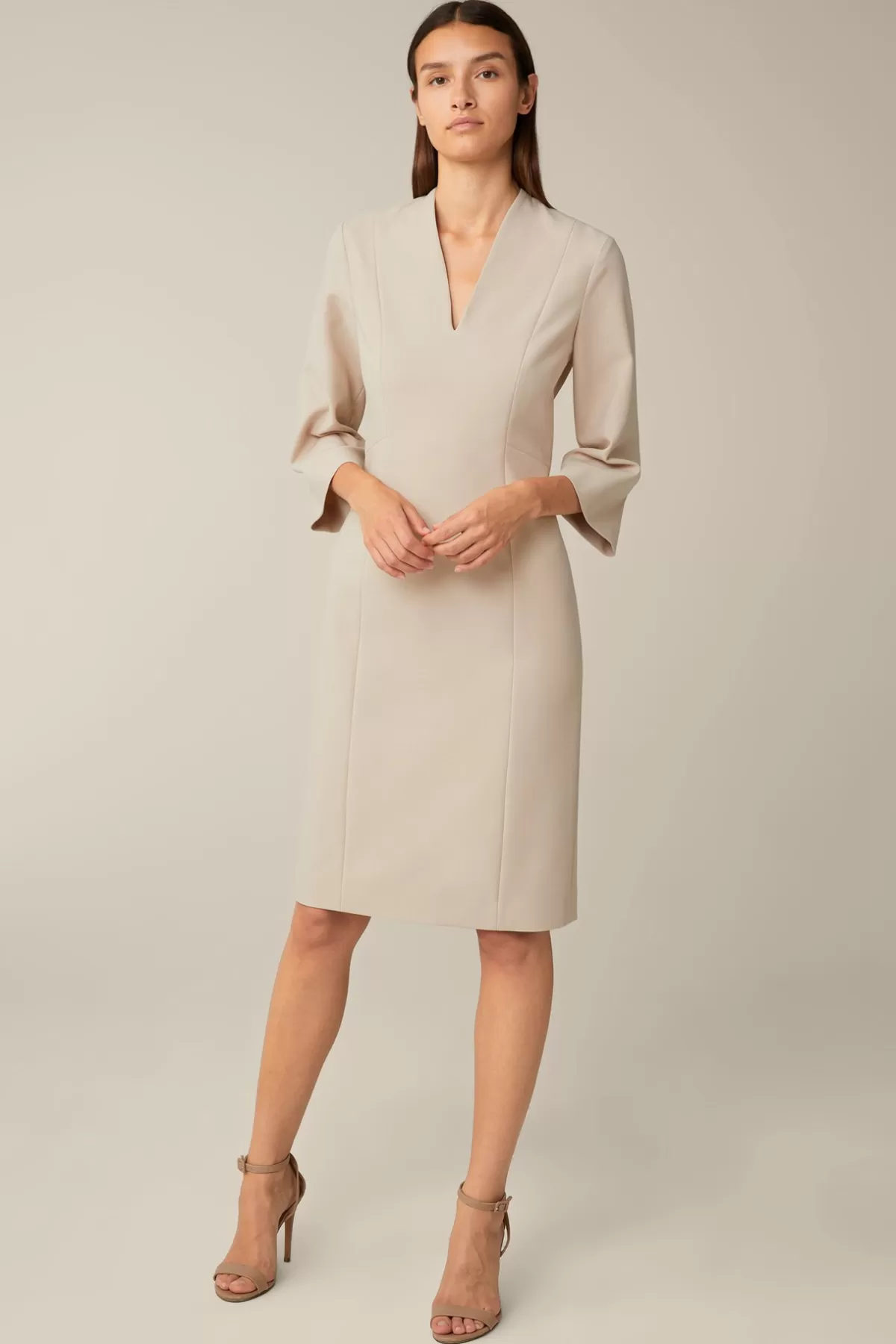 Hot Crepe-Etui-Kleid In Damen Kleider & Overalls