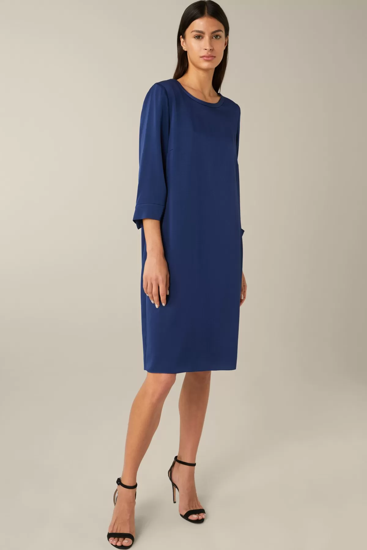 Outlet Crepe-Kleid In H-Linie In Damen Kleider & Overalls
