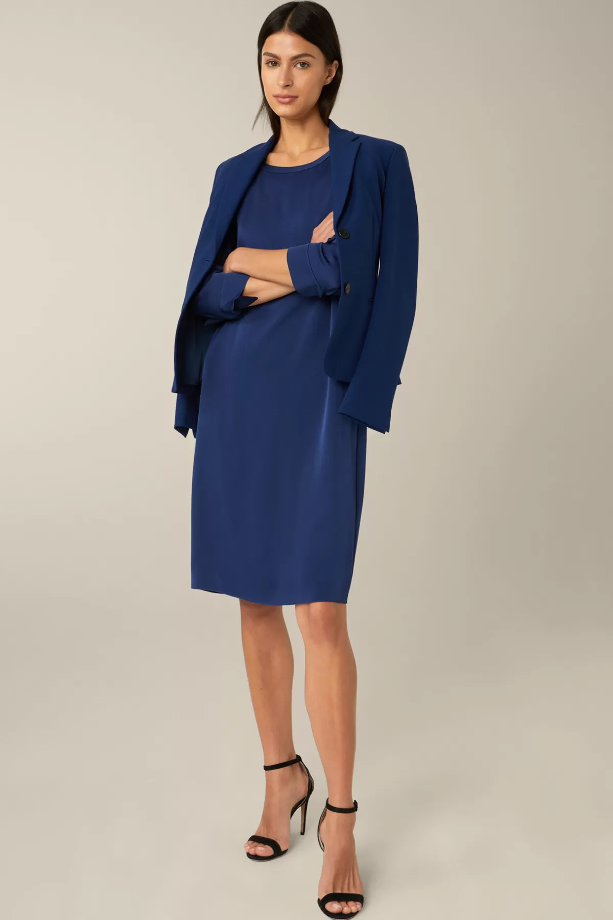 Outlet Crepe-Kleid In H-Linie In Damen Kleider & Overalls