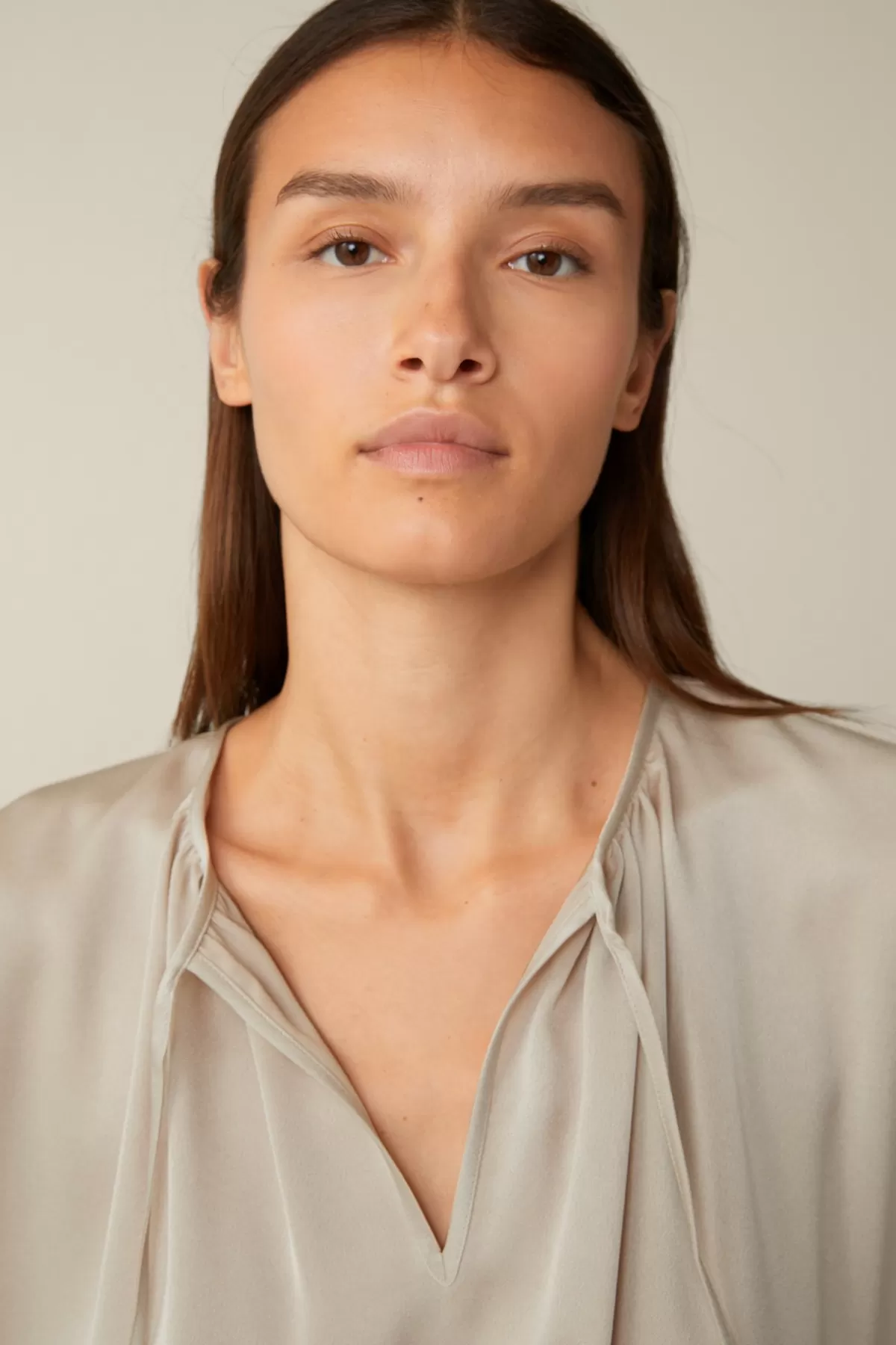 Cheap Crepe-Kurzarm-Bluse In Damen Blusen & Tops