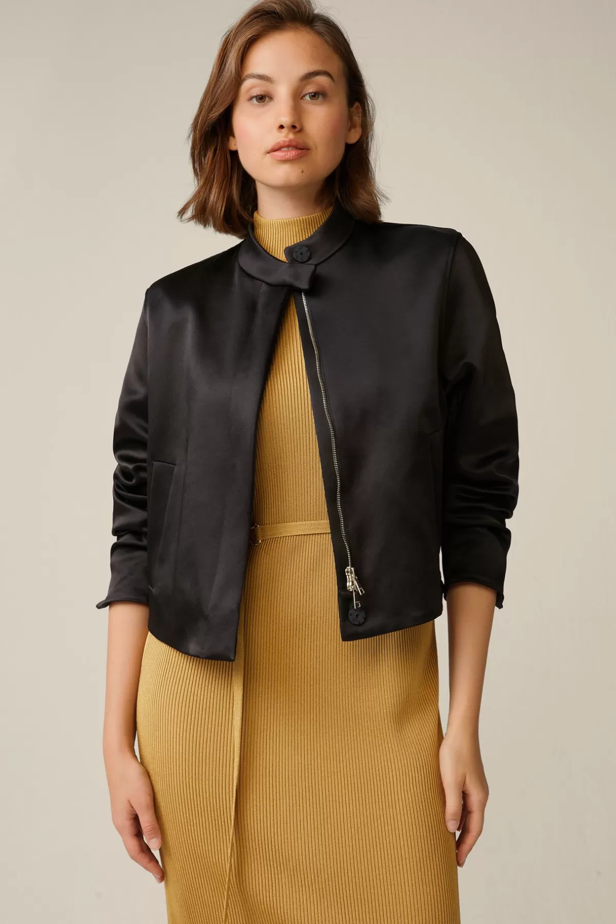 Fashion Duchesse-Satin-Blouson In Damen Jacken & Mäntel
