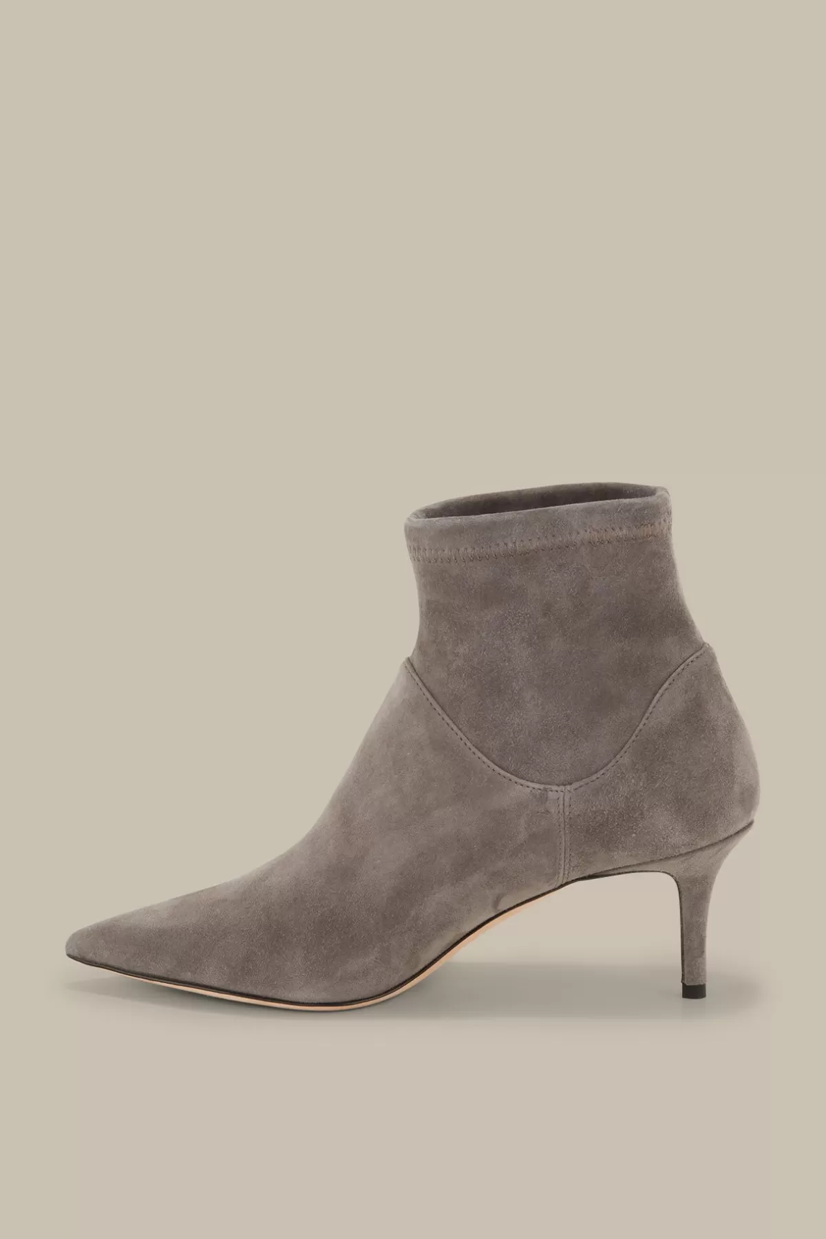 Cheap Stiefelette Aus Ziegenveloursleder By Unutzer In Damen Schuhe